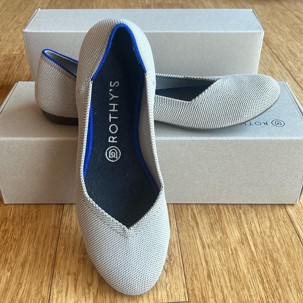 Rothy’s flat, light taupe, size 9, VGUC